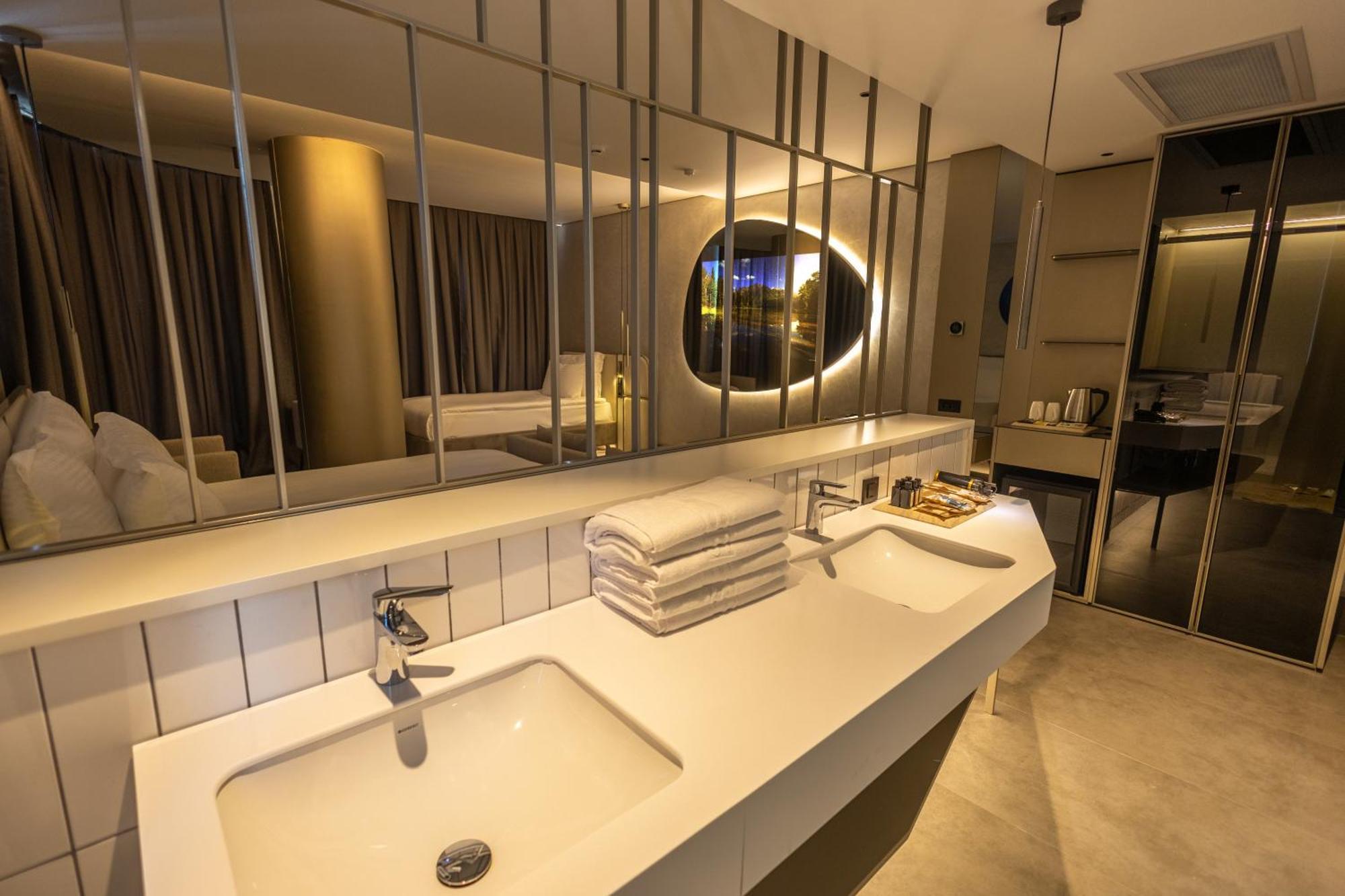 Four Hills Hotel Antalia Esterno foto